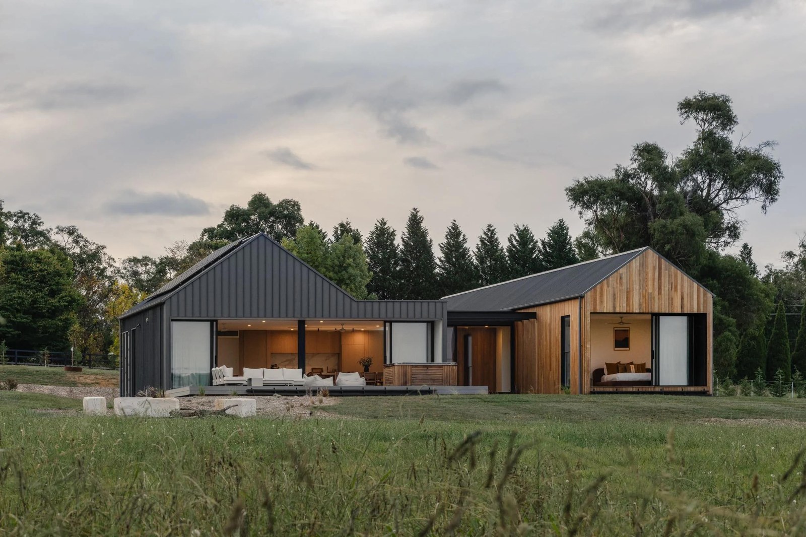 Linear Pavilion